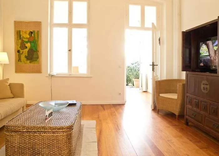 Astrid, T3 Anklam Lägenhet *